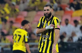 湖人勇士浓眉詹姆斯库里